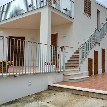 Casa Pomelia